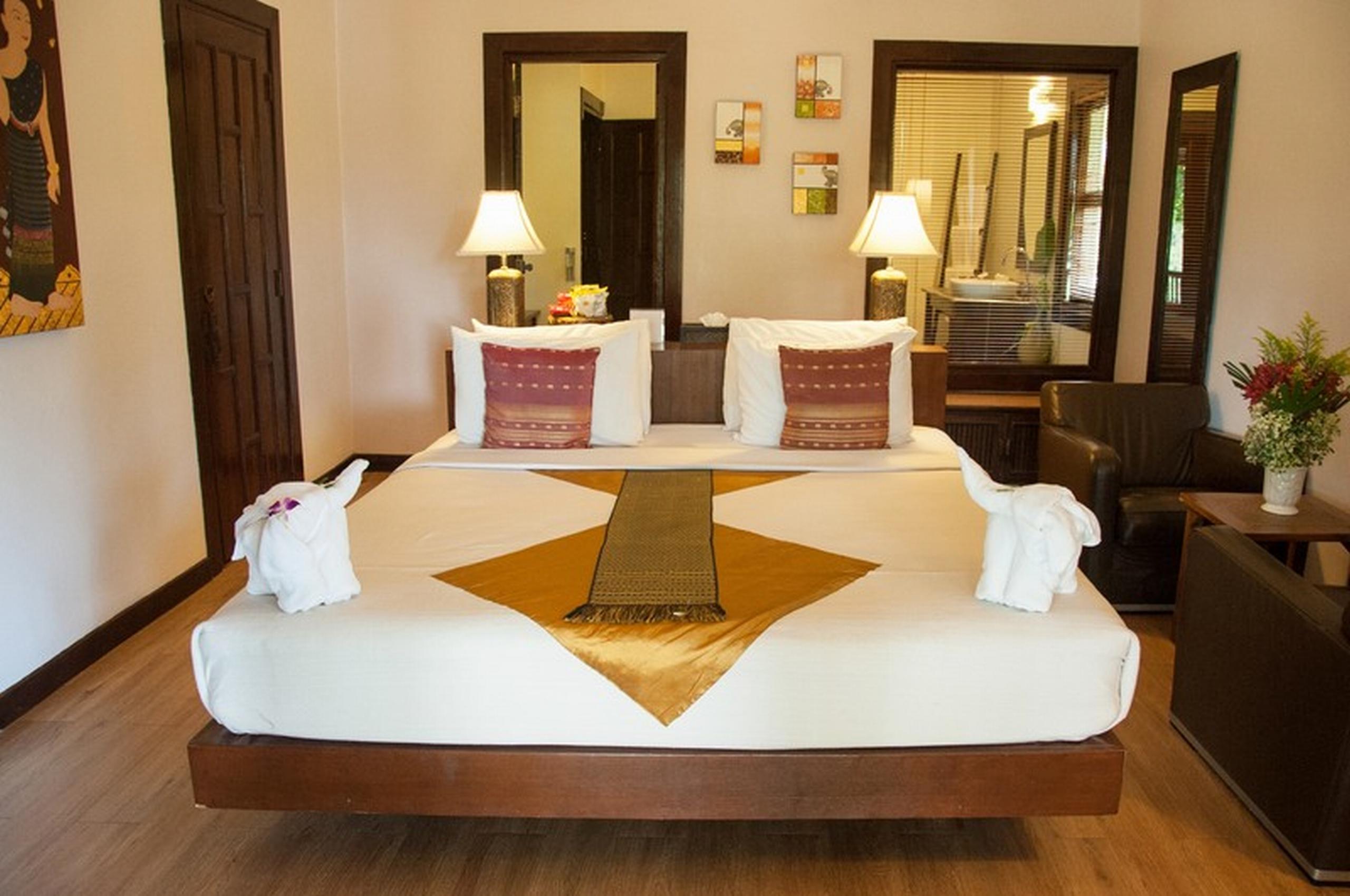 Lanna Dusita Riverside Boutique Resort Chiang Mai Exterior photo